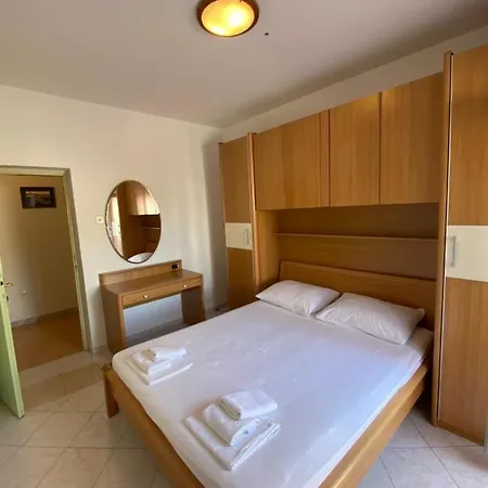 Appartamento Apatman 4 Palme Starigrad Paklenica