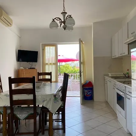 Appartamento Apatman 4 Palme Starigrad Paklenica
