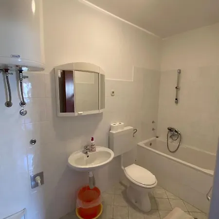 Appartamento Apatman 4 Palme Starigrad Paklenica